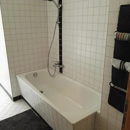 Thieme Apartment *